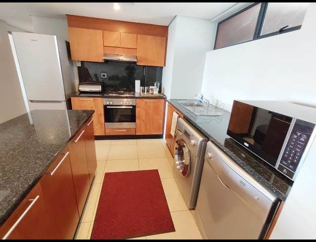 2 BEDROOM APARTMENT TO LET IN POINT WATERFRONT